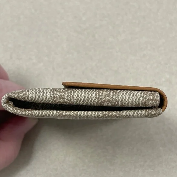 CELINE Vintage Macadam Coated Canvas w/ Leather Trim Coin Case, Pre-Owned - Picture 9 of 10